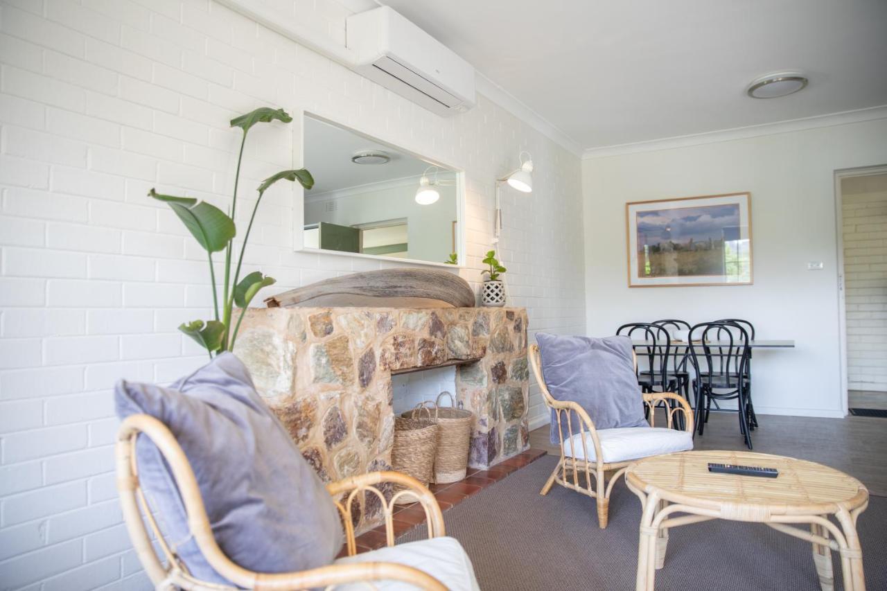 Harriet House Tumut Motel Екстериор снимка